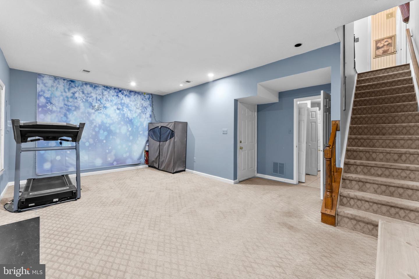 8091 WHITLERS CREEK CT, SPRINGFIELD, Virginia 22152, 4 Bedrooms Bedrooms, ,3 BathroomsBathrooms,Residential,For sale,8091 WHITLERS CREEK CT,VAFX2242734 MLS # VAFX2242734