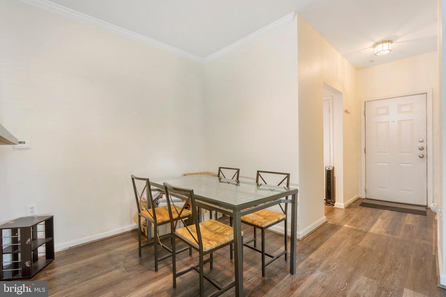 5170-A WILLIAM COLIN CT, CENTREVILLE, Virginia 20120, 2 Bedrooms Bedrooms, ,2 BathroomsBathrooms,Residential,For sale,5170-A WILLIAM COLIN CT,VAFX2242744 MLS # VAFX2242744