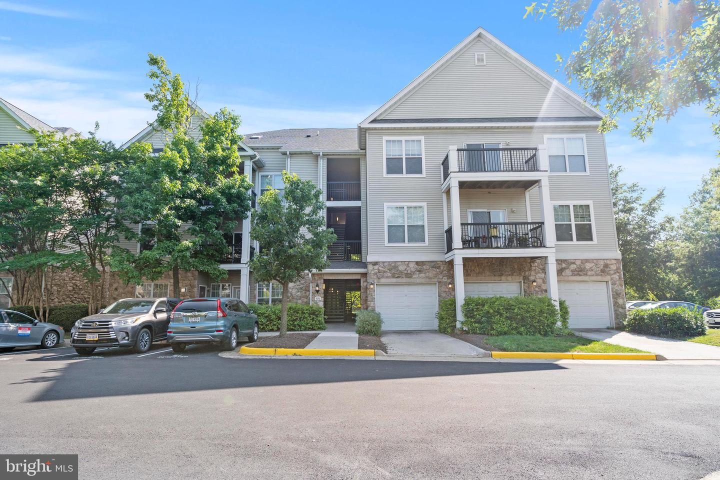 5170-A WILLIAM COLIN CT, CENTREVILLE, Virginia 20120, 2 Bedrooms Bedrooms, ,2 BathroomsBathrooms,Residential,For sale,5170-A WILLIAM COLIN CT,VAFX2242744 MLS # VAFX2242744