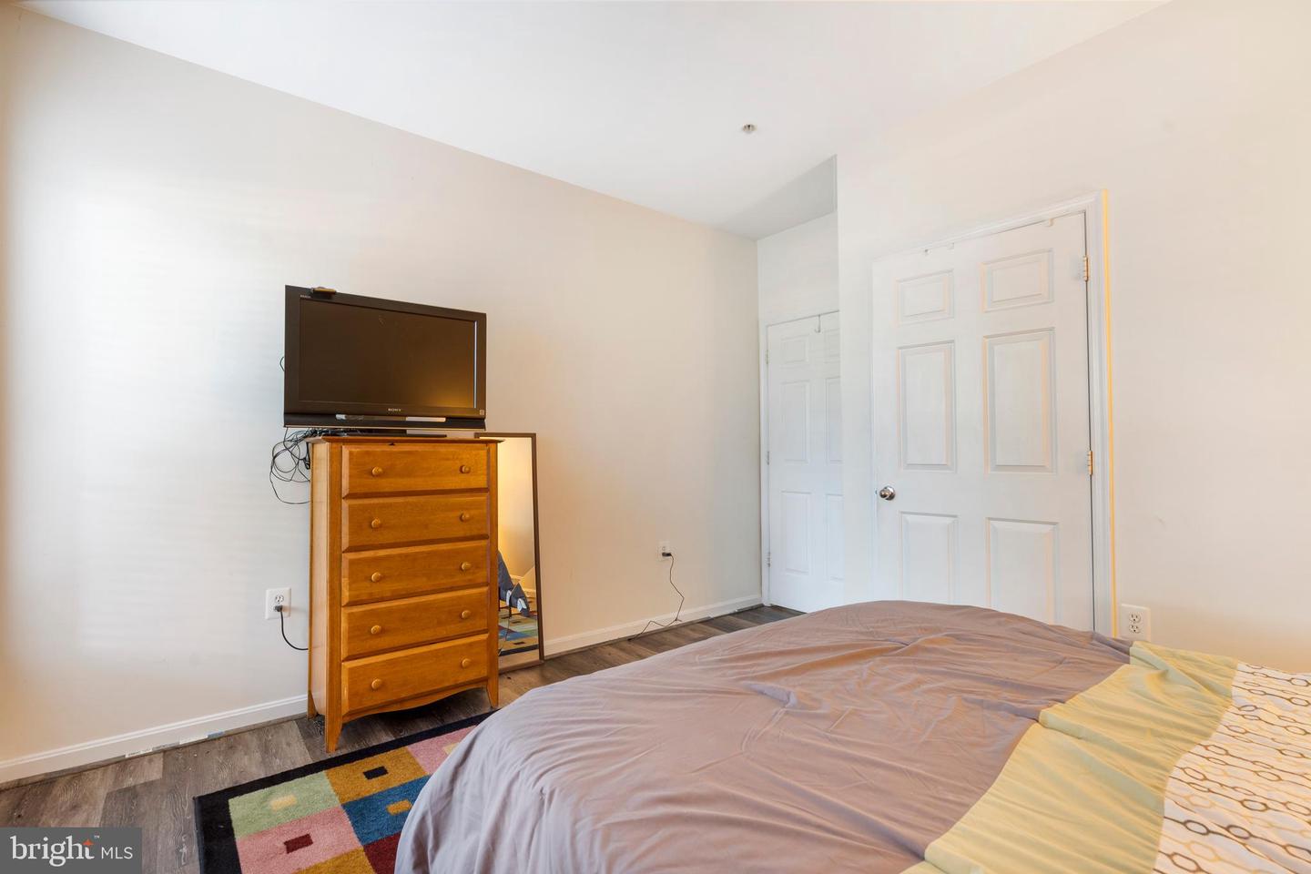 5170-A WILLIAM COLIN CT, CENTREVILLE, Virginia 20120, 2 Bedrooms Bedrooms, ,2 BathroomsBathrooms,Residential,For sale,5170-A WILLIAM COLIN CT,VAFX2242744 MLS # VAFX2242744