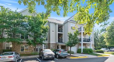 5170-A WILLIAM COLIN CT, CENTREVILLE, Virginia 20120, 2 Bedrooms Bedrooms, ,2 BathroomsBathrooms,Residential,For sale,5170-A WILLIAM COLIN CT,VAFX2242744 MLS # VAFX2242744