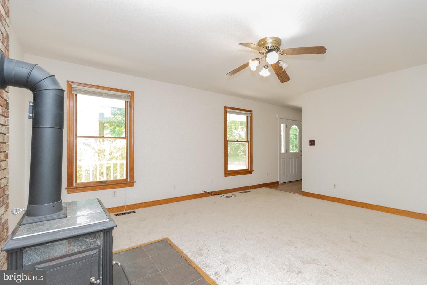 14264 MILLBANK RD, KING GEORGE, Virginia 22485, 3 Bedrooms Bedrooms, ,2 BathroomsBathrooms,Residential,For sale,14264 MILLBANK RD,VAKG2006468 MLS # VAKG2006468