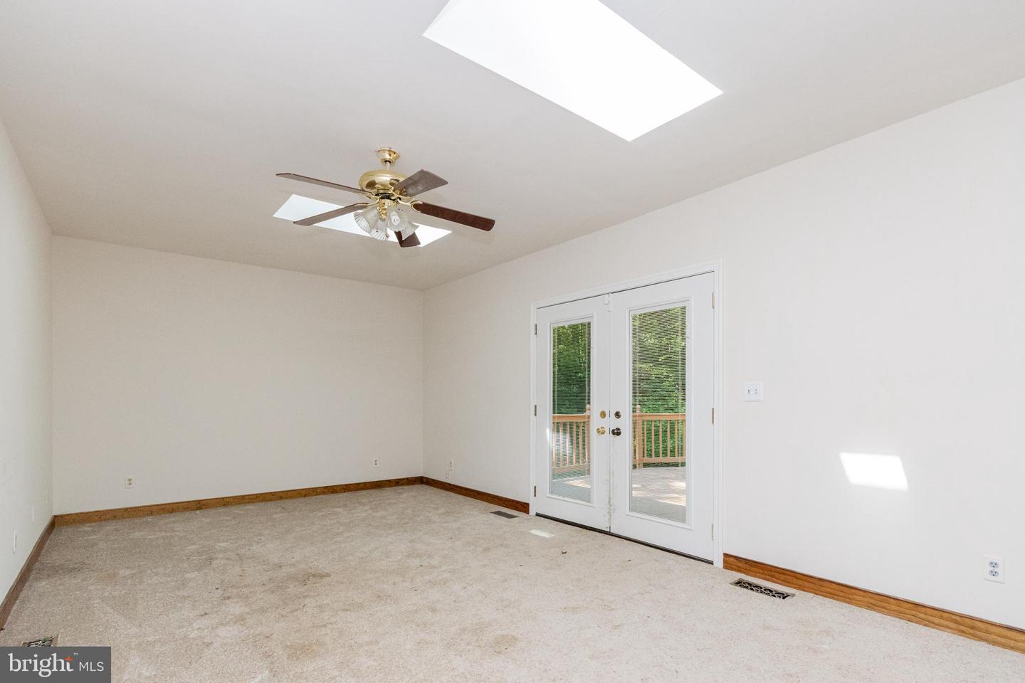 14264 MILLBANK RD, KING GEORGE, Virginia 22485, 3 Bedrooms Bedrooms, ,2 BathroomsBathrooms,Residential,For sale,14264 MILLBANK RD,VAKG2006468 MLS # VAKG2006468