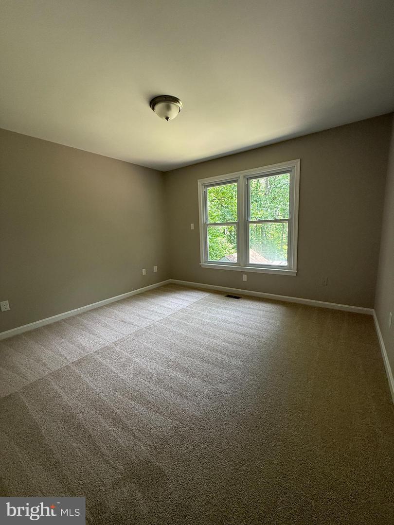 11503 WILDERNESS PARK DR, SPOTSYLVANIA, Virginia 22551, 4 Bedrooms Bedrooms, ,2 BathroomsBathrooms,Residential,For sale,11503 WILDERNESS PARK DR,VASP2033396 MLS # VASP2033396