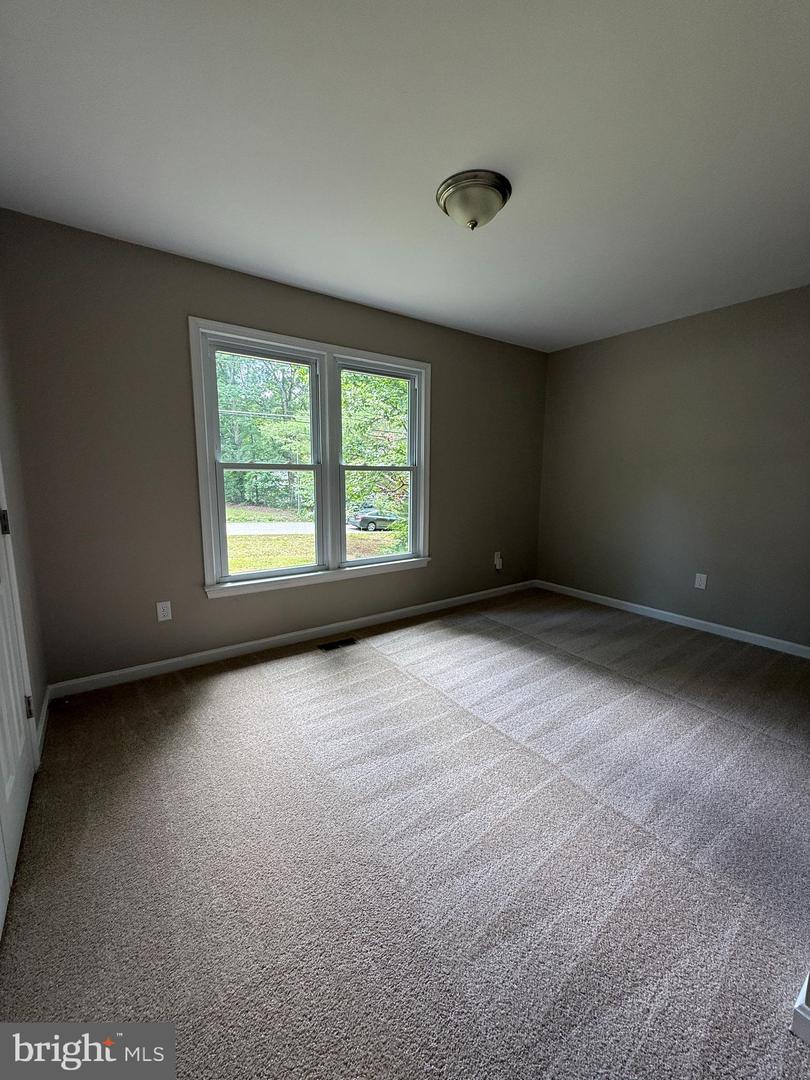 11503 WILDERNESS PARK DR, SPOTSYLVANIA, Virginia 22551, 4 Bedrooms Bedrooms, ,2 BathroomsBathrooms,Residential,For sale,11503 WILDERNESS PARK DR,VASP2033396 MLS # VASP2033396