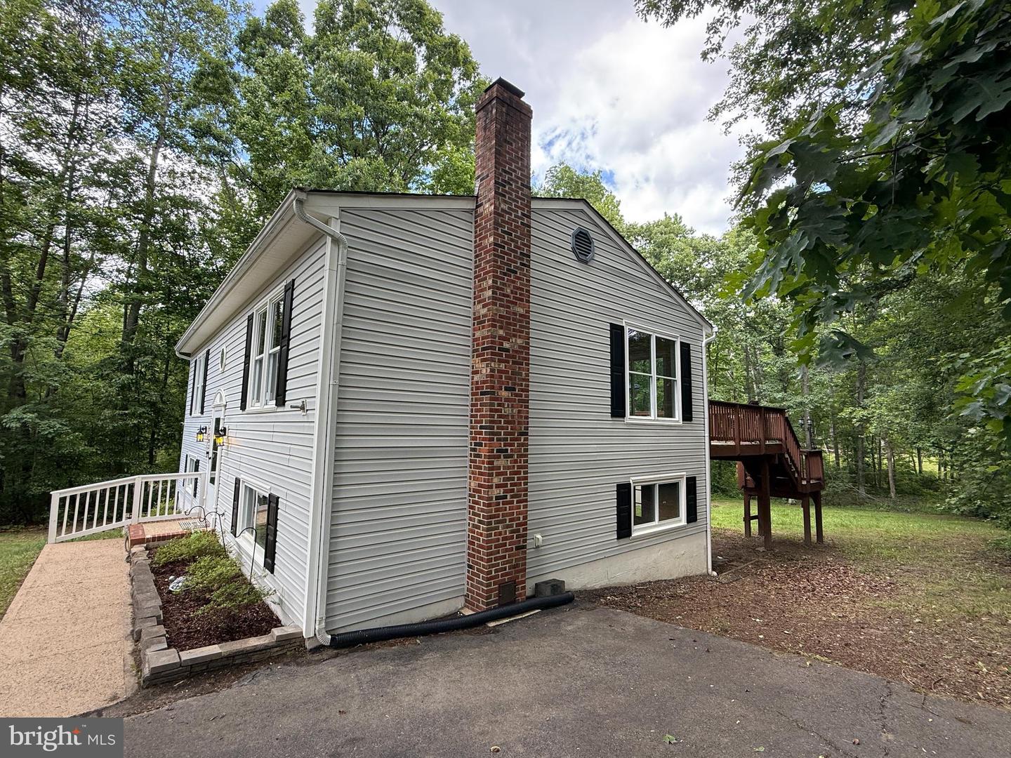 11503 WILDERNESS PARK DR, SPOTSYLVANIA, Virginia 22551, 4 Bedrooms Bedrooms, ,2 BathroomsBathrooms,Residential,For sale,11503 WILDERNESS PARK DR,VASP2033396 MLS # VASP2033396