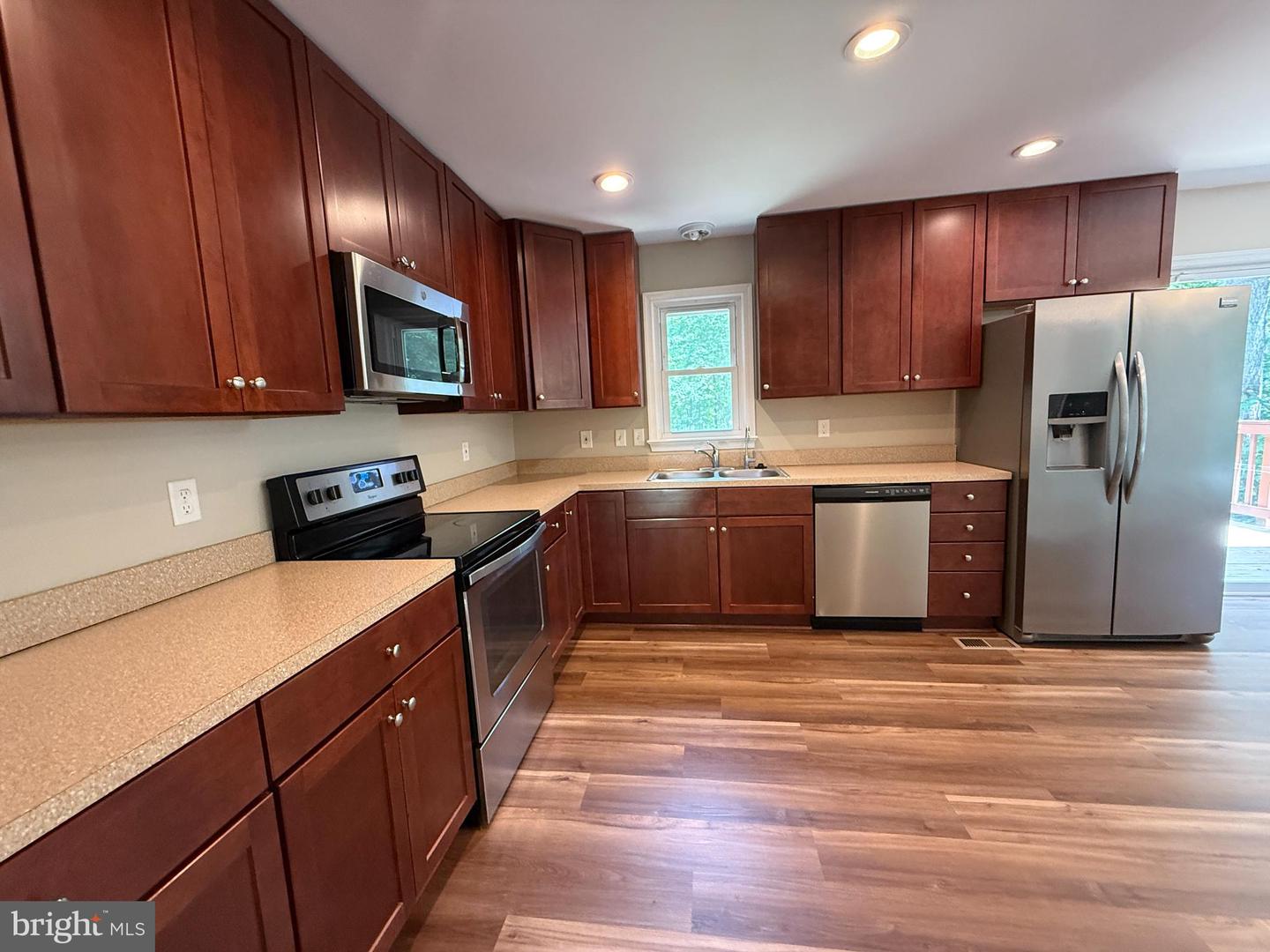 11503 WILDERNESS PARK DR, SPOTSYLVANIA, Virginia 22551, 4 Bedrooms Bedrooms, ,2 BathroomsBathrooms,Residential,For sale,11503 WILDERNESS PARK DR,VASP2033396 MLS # VASP2033396