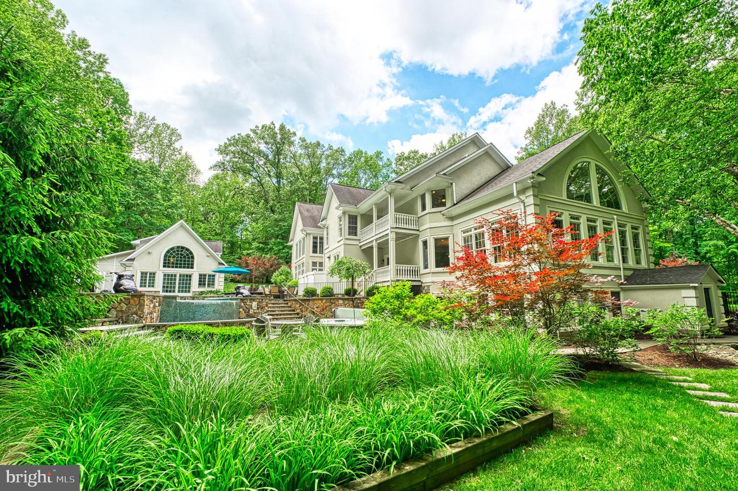 5026 HUNTWOOD MANOR DR, FAIRFAX, Virginia 22030, 7 Bedrooms Bedrooms, ,8 BathroomsBathrooms,Residential,For sale,5026 HUNTWOOD MANOR DR,VAFX2242968 MLS # VAFX2242968