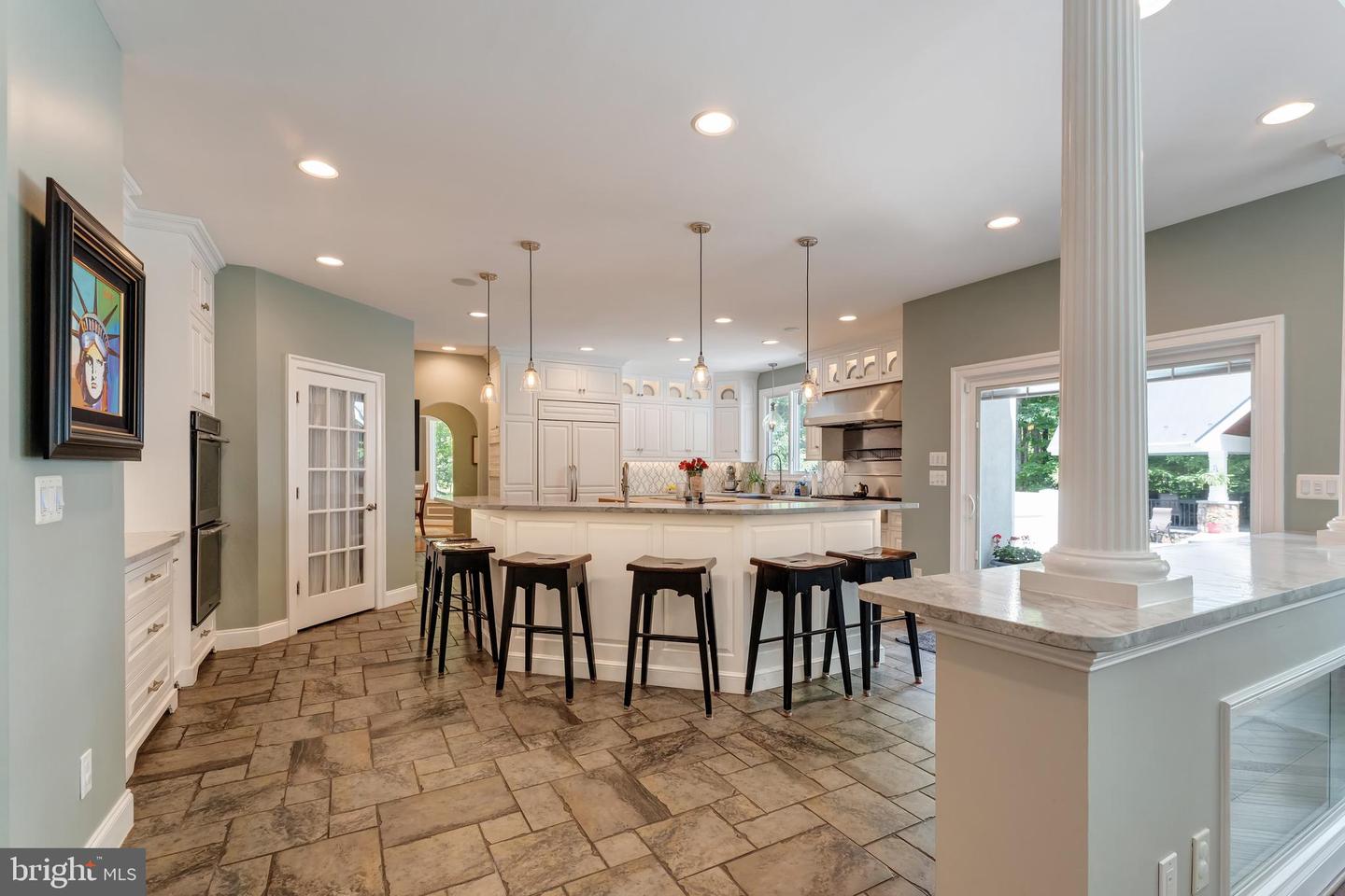 5026 HUNTWOOD MANOR DR, FAIRFAX, Virginia 22030, 7 Bedrooms Bedrooms, ,8 BathroomsBathrooms,Residential,For sale,5026 HUNTWOOD MANOR DR,VAFX2242968 MLS # VAFX2242968