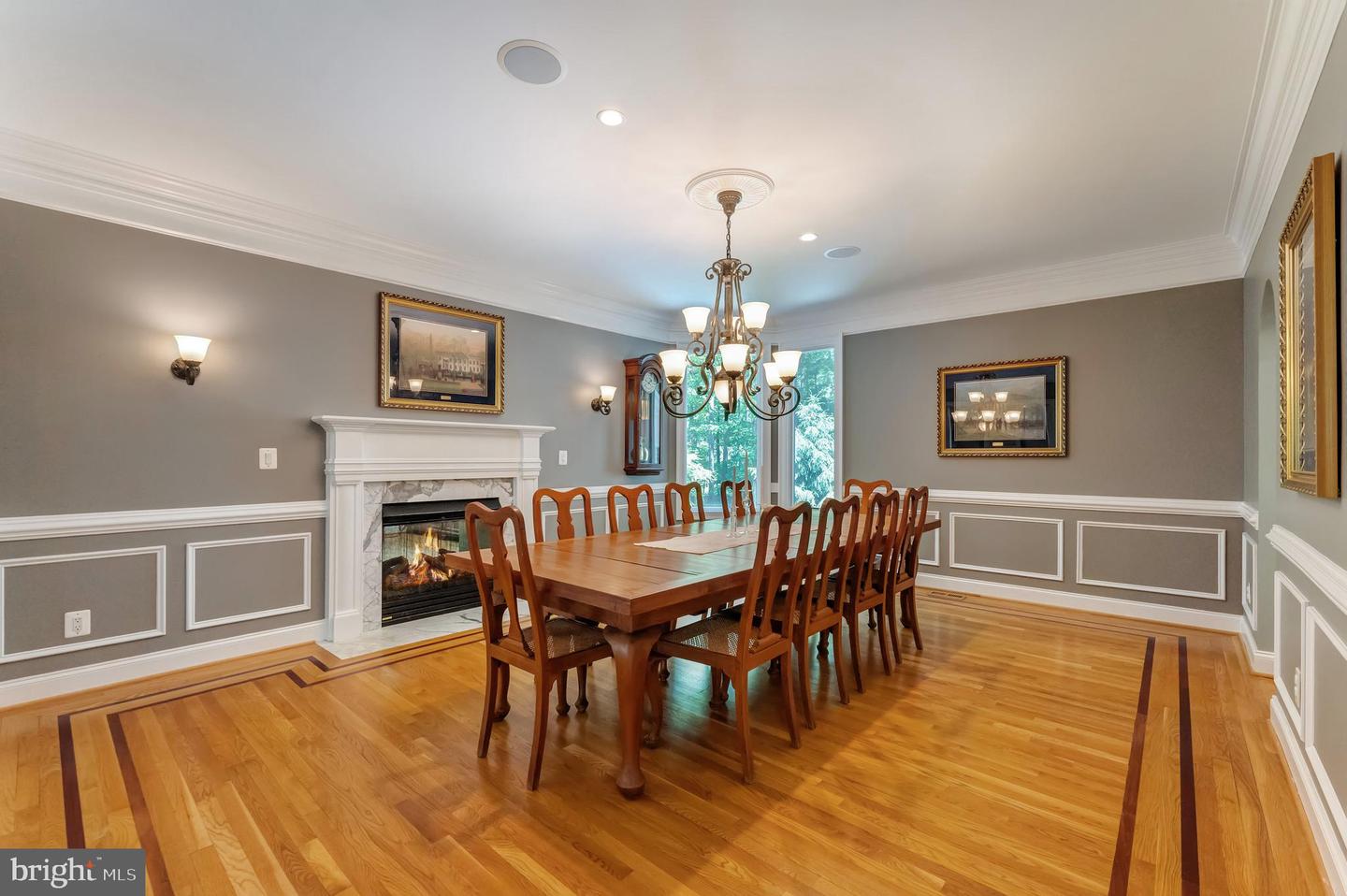 5026 HUNTWOOD MANOR DR, FAIRFAX, Virginia 22030, 7 Bedrooms Bedrooms, ,8 BathroomsBathrooms,Residential,For sale,5026 HUNTWOOD MANOR DR,VAFX2242968 MLS # VAFX2242968