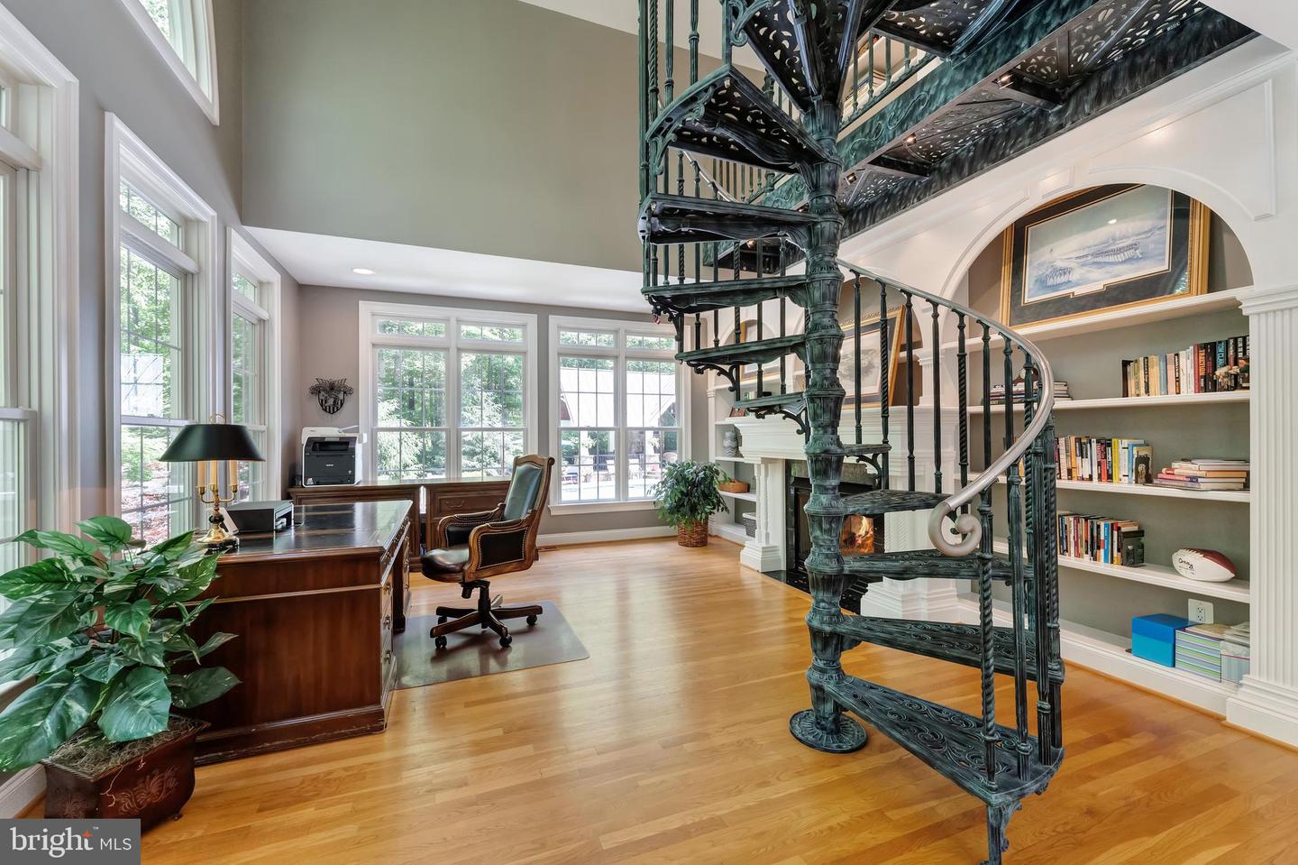 5026 HUNTWOOD MANOR DR, FAIRFAX, Virginia 22030, 7 Bedrooms Bedrooms, ,8 BathroomsBathrooms,Residential,For sale,5026 HUNTWOOD MANOR DR,VAFX2242968 MLS # VAFX2242968