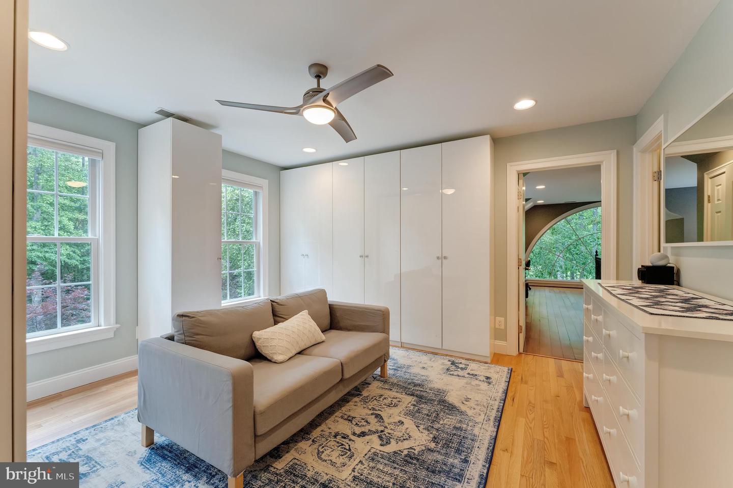 5026 HUNTWOOD MANOR DR, FAIRFAX, Virginia 22030, 7 Bedrooms Bedrooms, ,8 BathroomsBathrooms,Residential,For sale,5026 HUNTWOOD MANOR DR,VAFX2242968 MLS # VAFX2242968