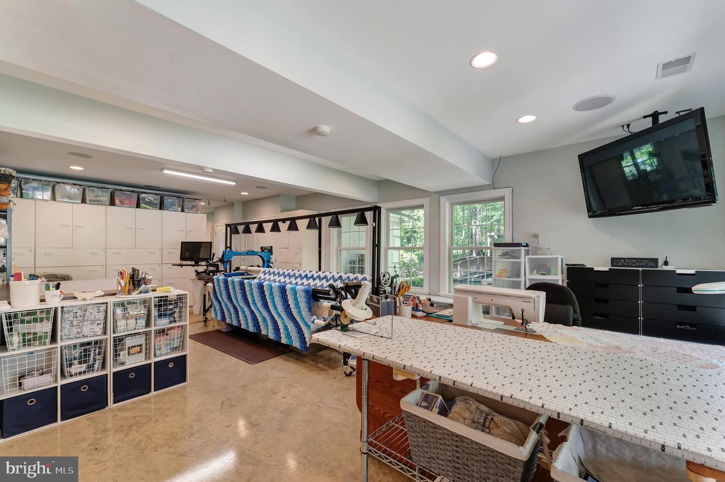 5026 HUNTWOOD MANOR DR, FAIRFAX, Virginia 22030, 7 Bedrooms Bedrooms, ,8 BathroomsBathrooms,Residential,For sale,5026 HUNTWOOD MANOR DR,VAFX2242968 MLS # VAFX2242968