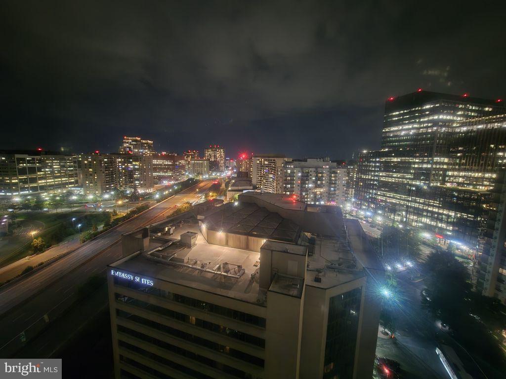 1211 S EADS ST #1701, ARLINGTON, Virginia 22202, 1 Bedroom Bedrooms, ,1 BathroomBathrooms,Residential,For sale,1211 S EADS ST #1701,VAAR2058080 MLS # VAAR2058080