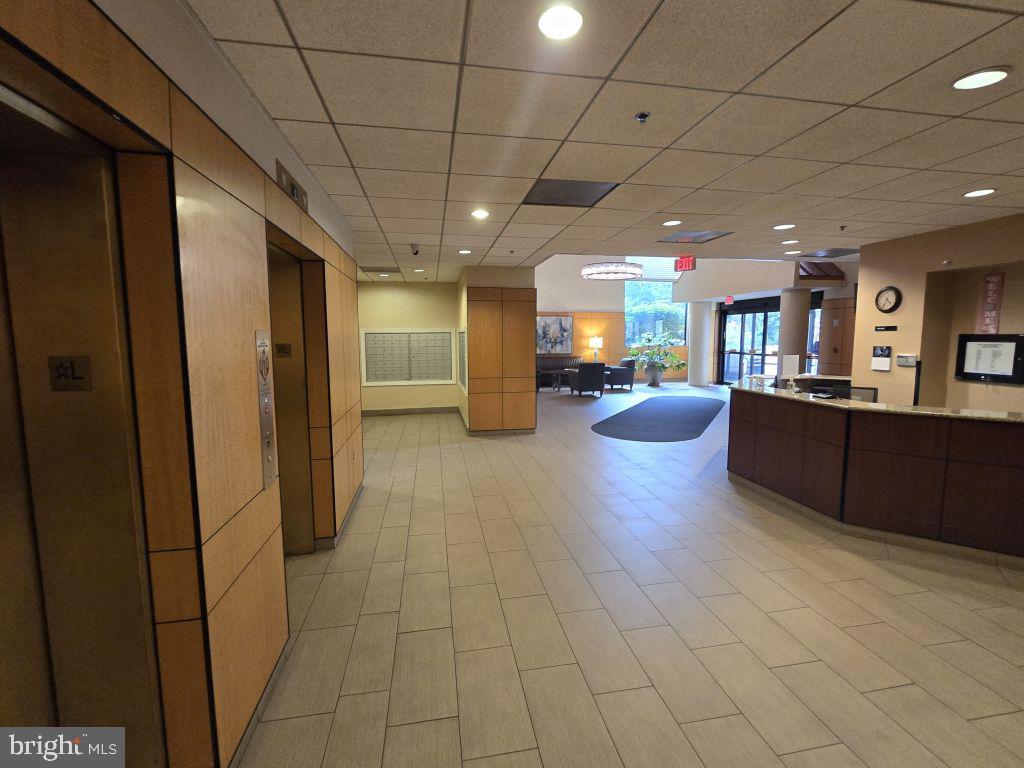1211 S EADS ST #1701, ARLINGTON, Virginia 22202, 1 Bedroom Bedrooms, ,1 BathroomBathrooms,Residential,For sale,1211 S EADS ST #1701,VAAR2058080 MLS # VAAR2058080