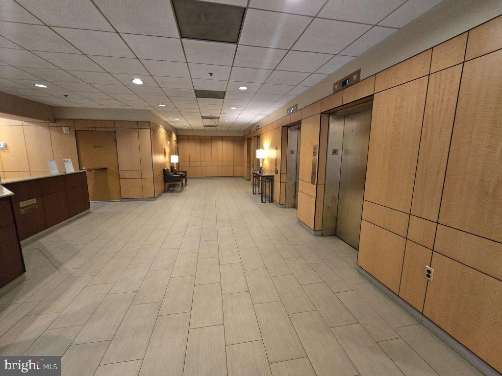 1211 S EADS ST #1701, ARLINGTON, Virginia 22202, 1 Bedroom Bedrooms, ,1 BathroomBathrooms,Residential,For sale,1211 S EADS ST #1701,VAAR2058080 MLS # VAAR2058080