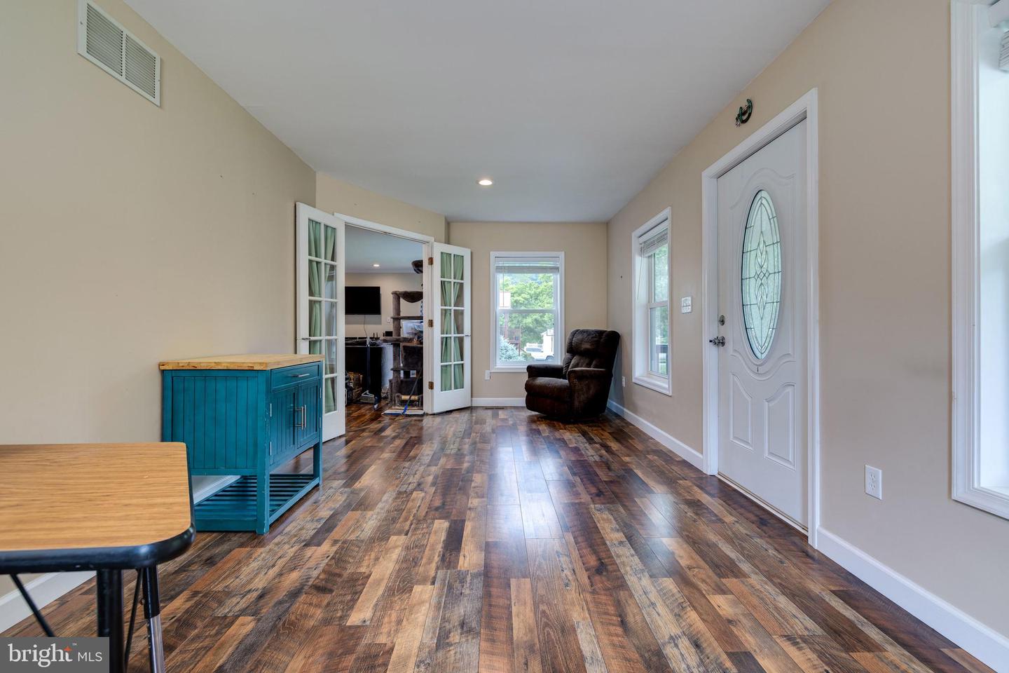 94 EAGLE CT, WOODSTOCK, Virginia 22664, 3 Bedrooms Bedrooms, ,2 BathroomsBathrooms,Residential,For sale,94 EAGLE CT,VASH2011548 MLS # VASH2011548