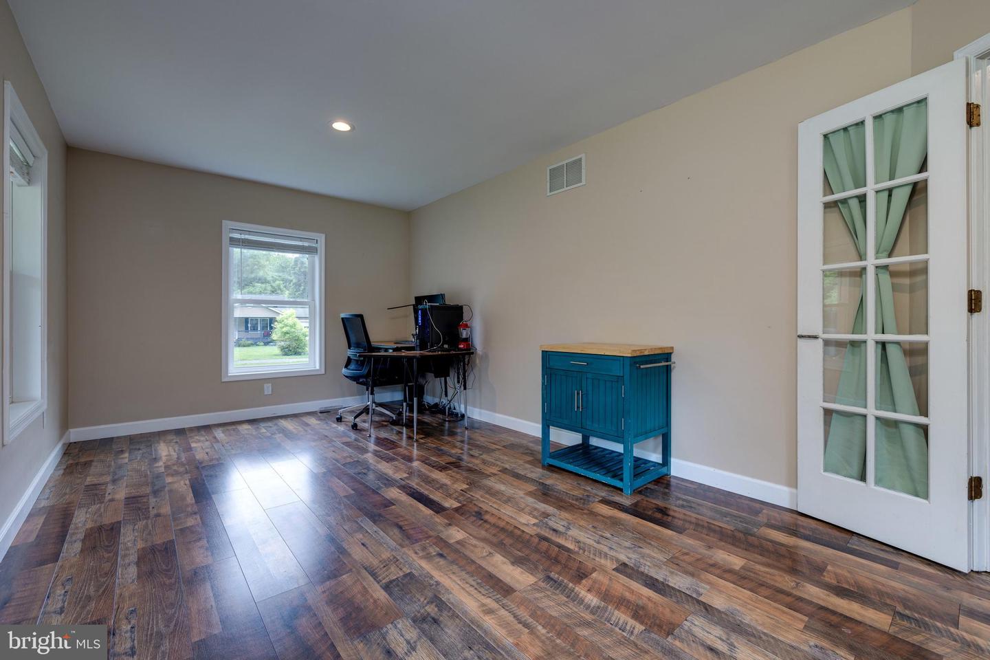 94 EAGLE CT, WOODSTOCK, Virginia 22664, 3 Bedrooms Bedrooms, ,2 BathroomsBathrooms,Residential,For sale,94 EAGLE CT,VASH2011548 MLS # VASH2011548