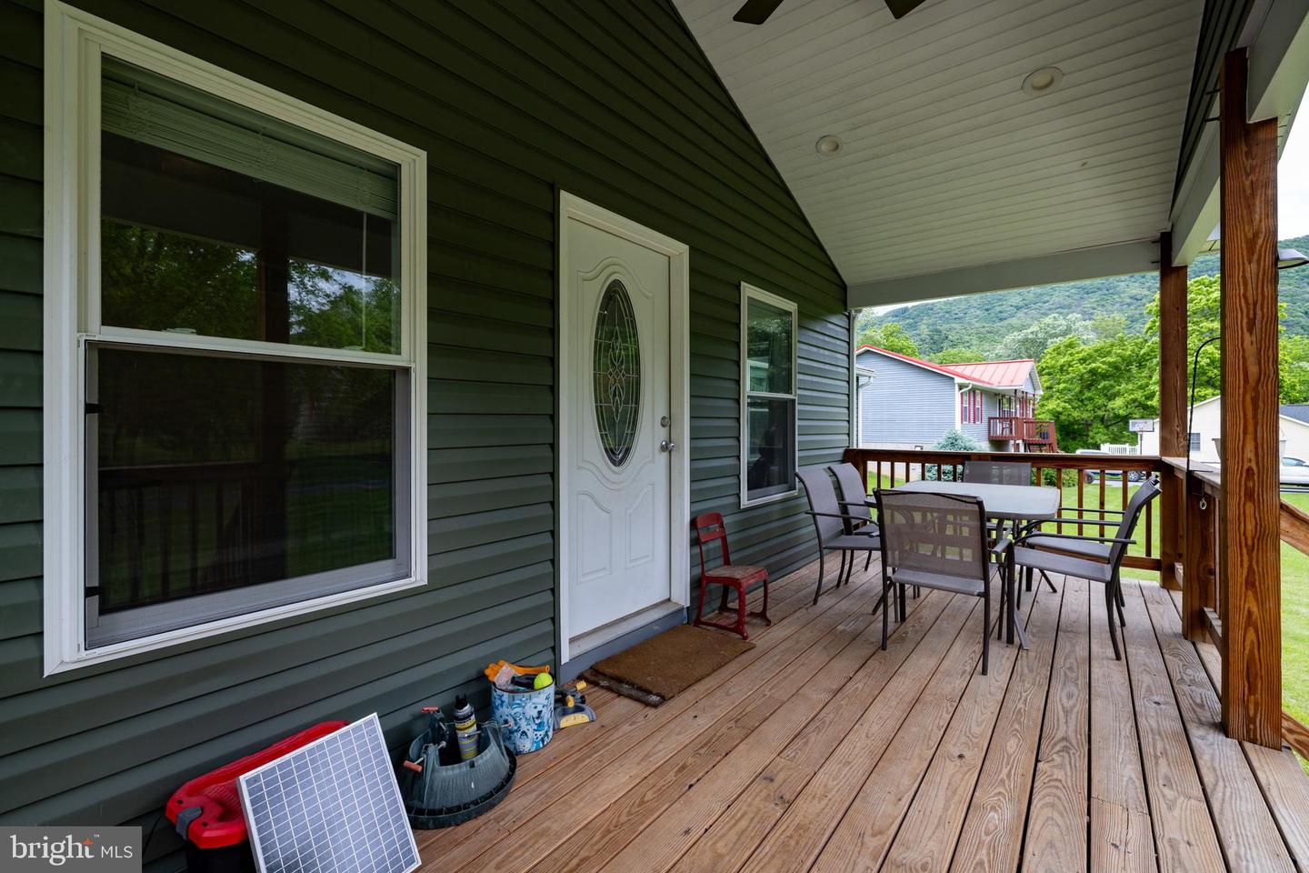 94 EAGLE CT, WOODSTOCK, Virginia 22664, 3 Bedrooms Bedrooms, ,2 BathroomsBathrooms,Residential,For sale,94 EAGLE CT,VASH2011548 MLS # VASH2011548