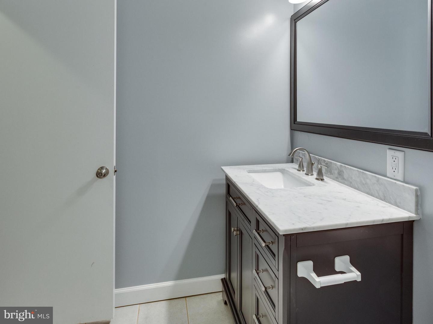 13211 PENNERVIEW LN, FAIRFAX, Virginia 22033, 3 Bedrooms Bedrooms, ,2 BathroomsBathrooms,Residential,For sale,13211 PENNERVIEW LN,VAFX2242860 MLS # VAFX2242860