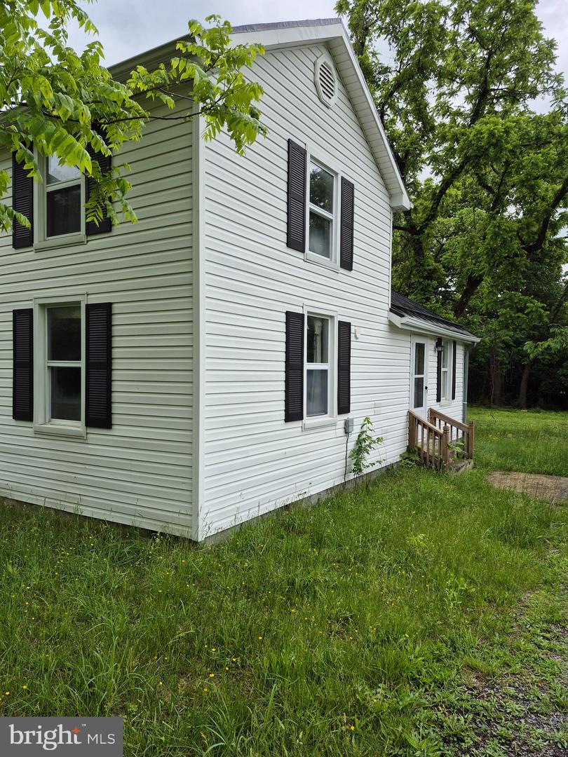 1106 MORELAND GAP RD, NEW MARKET, Virginia 22844, 2 Bedrooms Bedrooms, ,1 BathroomBathrooms,Residential,For sale,1106 MORELAND GAP RD,VASH2011552 MLS # VASH2011552