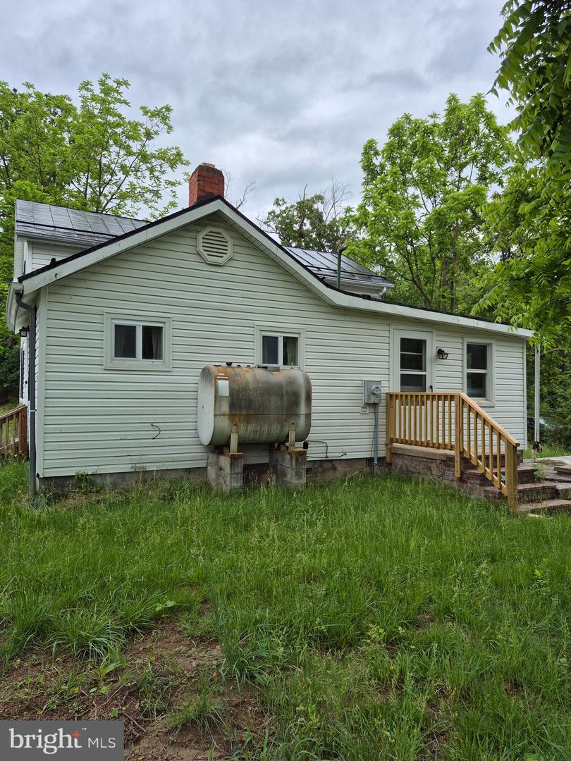 1106 MORELAND GAP RD, NEW MARKET, Virginia 22844, 2 Bedrooms Bedrooms, ,1 BathroomBathrooms,Residential,For sale,1106 MORELAND GAP RD,VASH2011552 MLS # VASH2011552