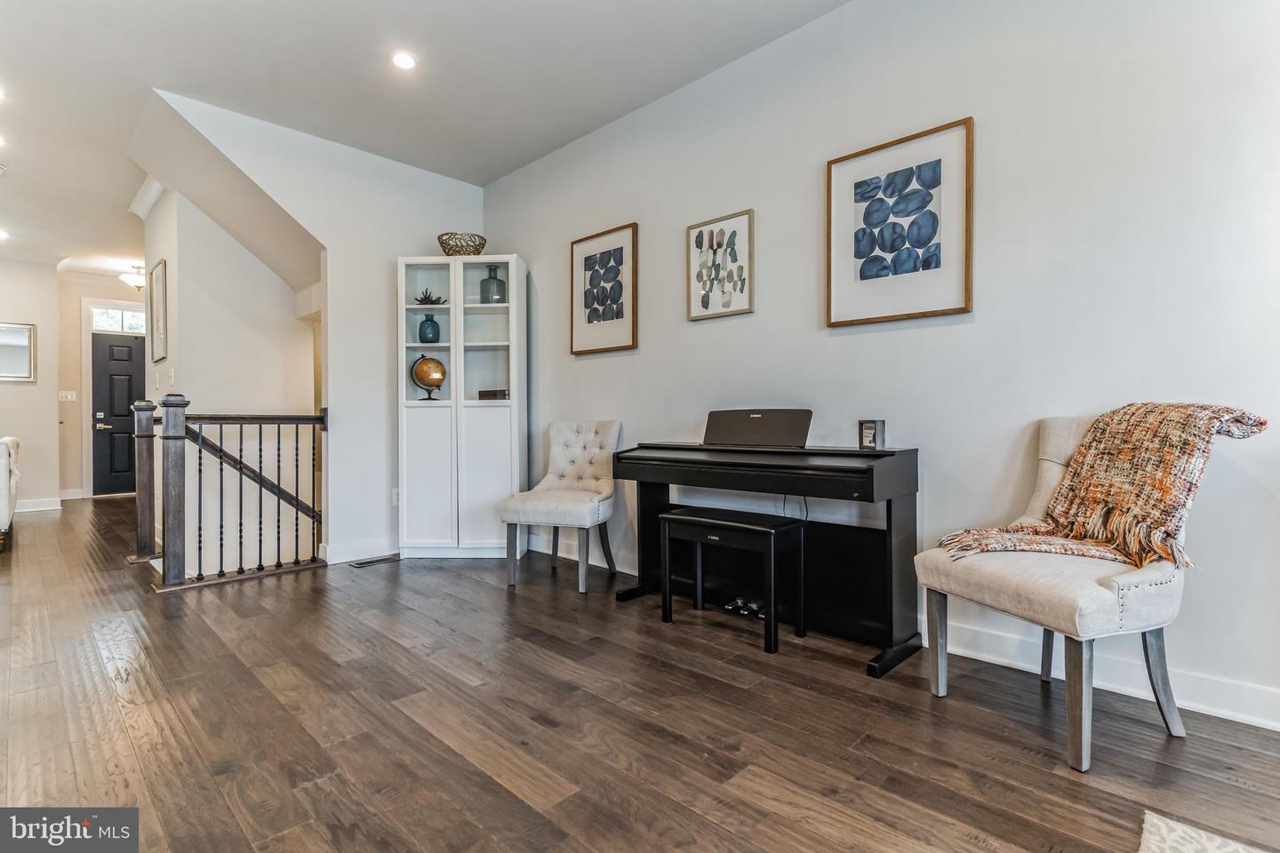 18004 RED CEDAR RD, DUMFRIES, Virginia 22026, 4 Bedrooms Bedrooms, ,4 BathroomsBathrooms,Residential,For sale,18004 RED CEDAR RD,VAPW2095472 MLS # VAPW2095472