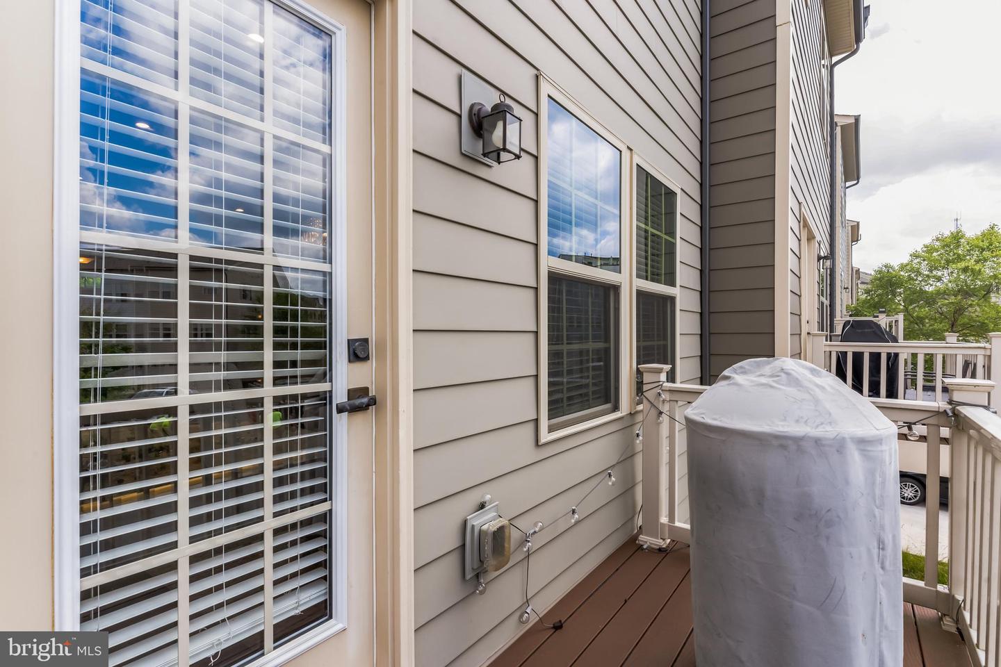 18004 RED CEDAR RD, DUMFRIES, Virginia 22026, 4 Bedrooms Bedrooms, ,4 BathroomsBathrooms,Residential,For sale,18004 RED CEDAR RD,VAPW2095472 MLS # VAPW2095472
