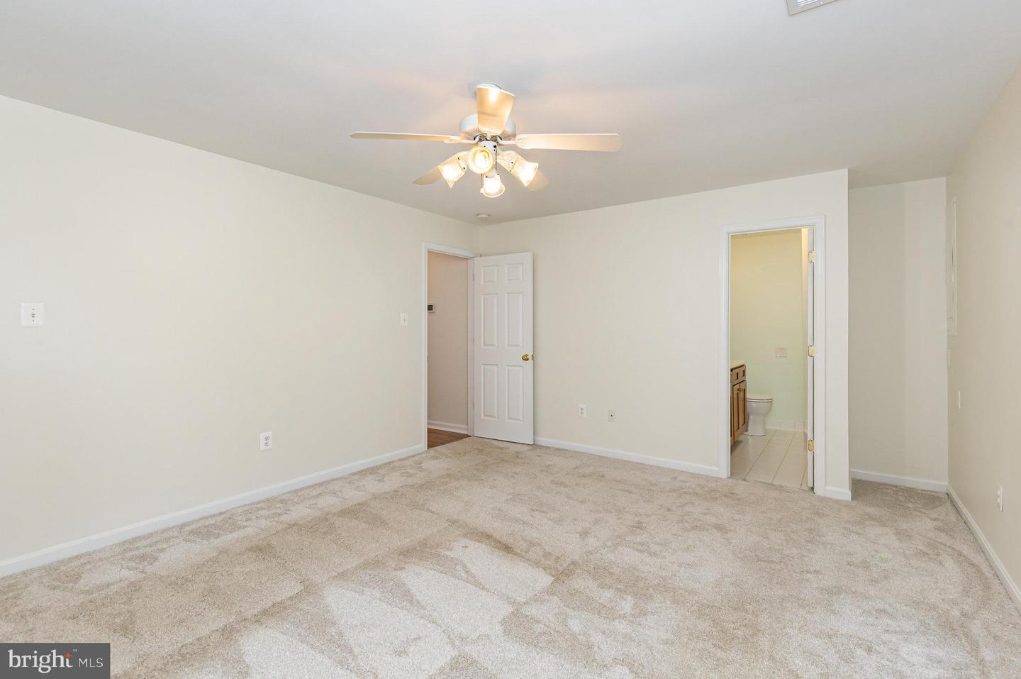 7378 HILLY LN, WARRENTON, Virginia 20187, 3 Bedrooms Bedrooms, ,2 BathroomsBathrooms,Residential,For sale,7378 HILLY LN,VAFQ2016758 MLS # VAFQ2016758