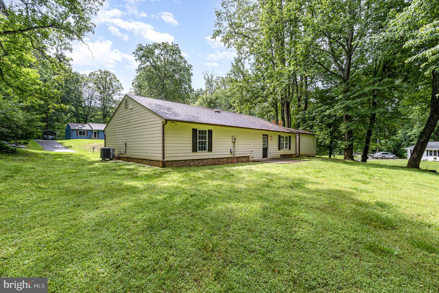 7378 HILLY LN, WARRENTON, Virginia 20187, 3 Bedrooms Bedrooms, ,2 BathroomsBathrooms,Residential,For sale,7378 HILLY LN,VAFQ2016758 MLS # VAFQ2016758