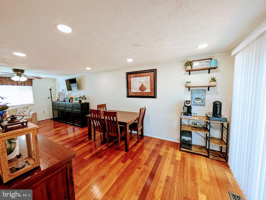 4318 ROLLING STONE WAY, ALEXANDRIA, Virginia 22306, 3 Bedrooms Bedrooms, ,2 BathroomsBathrooms,Residential,For sale,4318 ROLLING STONE WAY,VAFX2242936 MLS # VAFX2242936