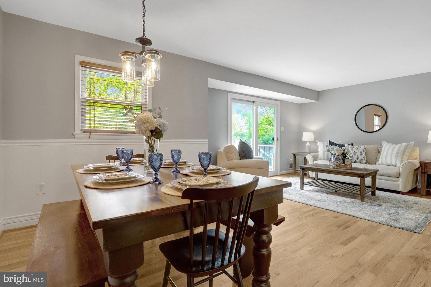 7631 KINGSBURY RD, ALEXANDRIA, Virginia 22315, 4 Bedrooms Bedrooms, ,2 BathroomsBathrooms,Residential,For sale,7631 KINGSBURY RD,VAFX2242784 MLS # VAFX2242784