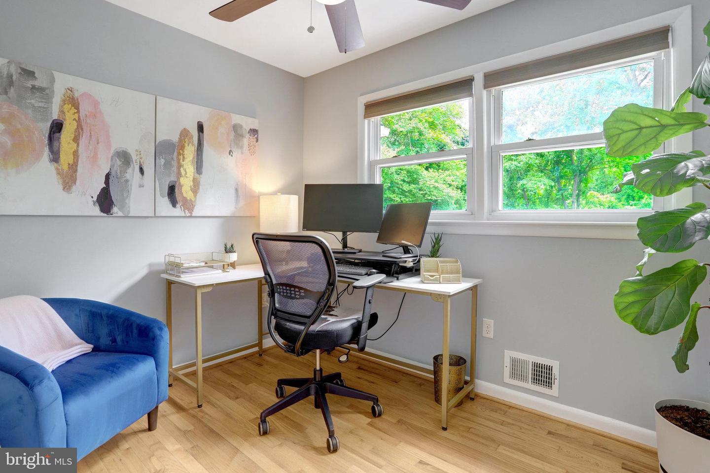 7631 KINGSBURY RD, ALEXANDRIA, Virginia 22315, 4 Bedrooms Bedrooms, ,2 BathroomsBathrooms,Residential,For sale,7631 KINGSBURY RD,VAFX2242784 MLS # VAFX2242784