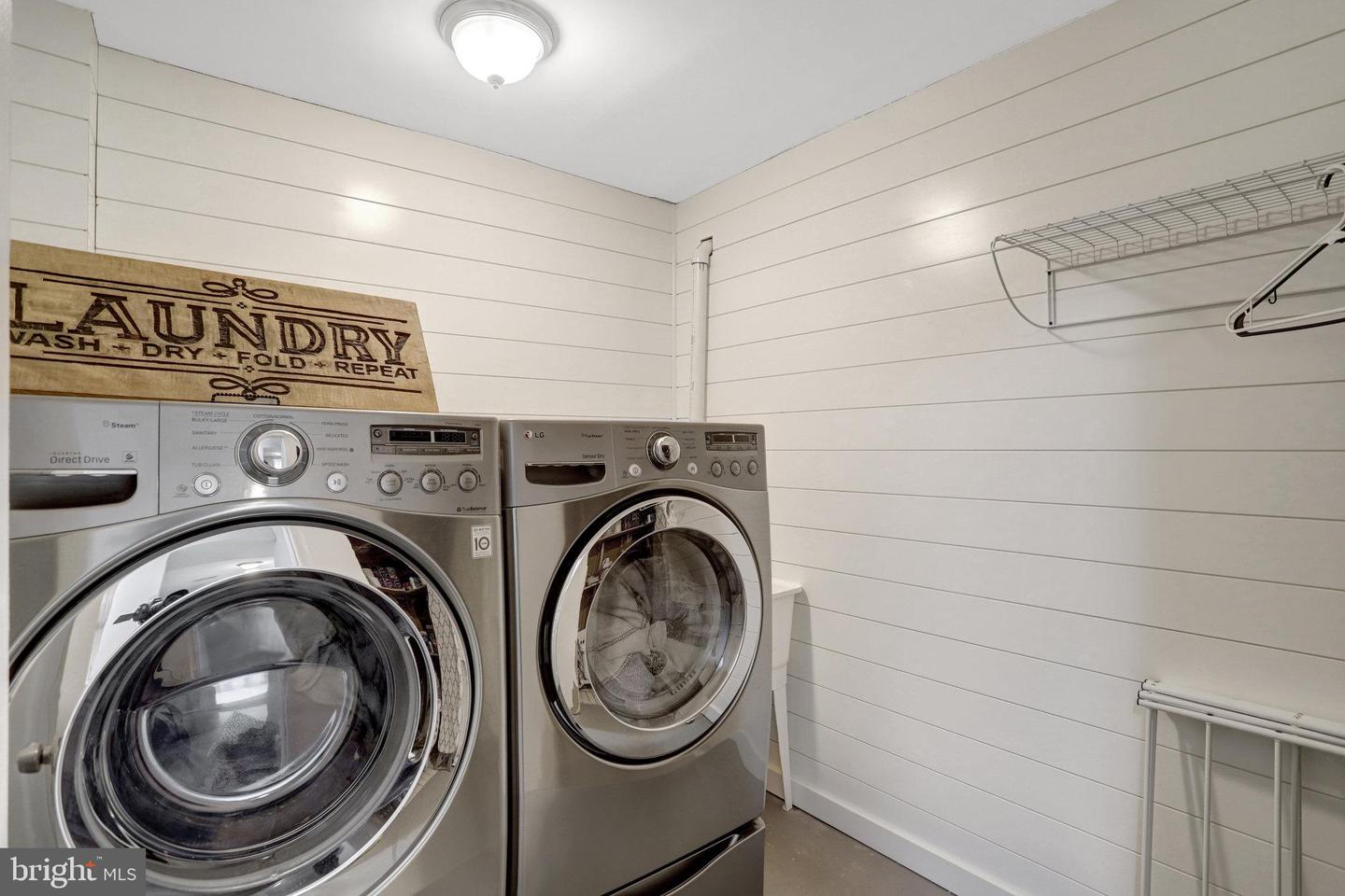 7631 KINGSBURY RD, ALEXANDRIA, Virginia 22315, 4 Bedrooms Bedrooms, ,2 BathroomsBathrooms,Residential,For sale,7631 KINGSBURY RD,VAFX2242784 MLS # VAFX2242784
