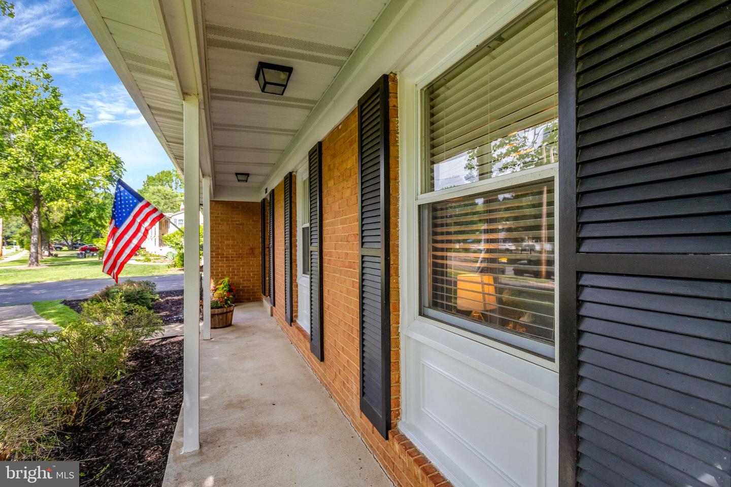 7631 KINGSBURY RD, ALEXANDRIA, Virginia 22315, 4 Bedrooms Bedrooms, ,2 BathroomsBathrooms,Residential,For sale,7631 KINGSBURY RD,VAFX2242784 MLS # VAFX2242784