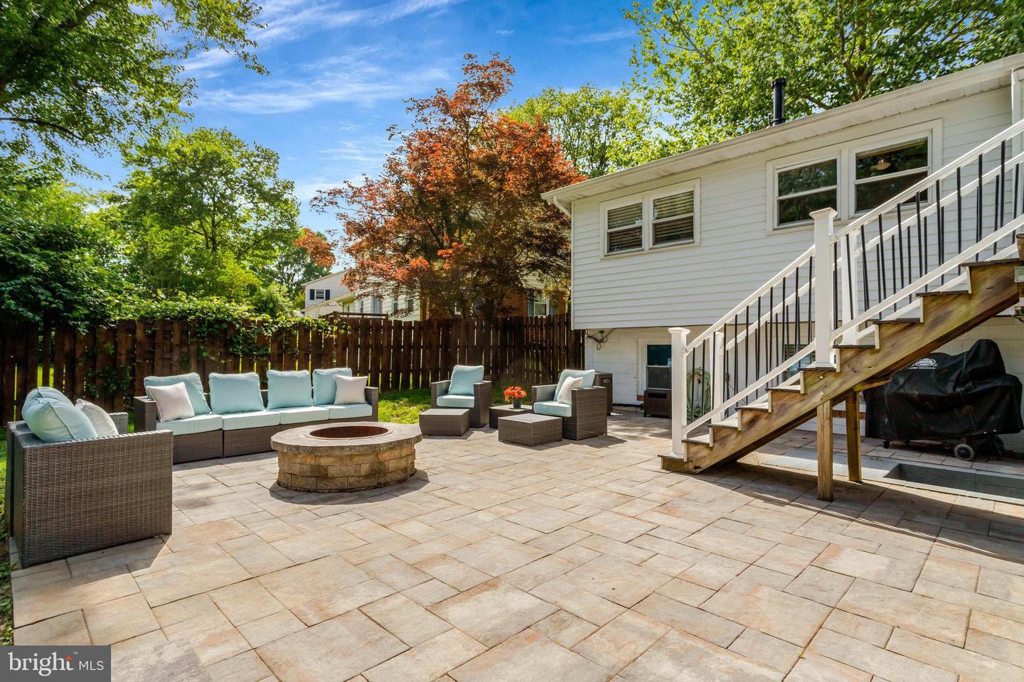 7631 KINGSBURY RD, ALEXANDRIA, Virginia 22315, 4 Bedrooms Bedrooms, ,2 BathroomsBathrooms,Residential,For sale,7631 KINGSBURY RD,VAFX2242784 MLS # VAFX2242784