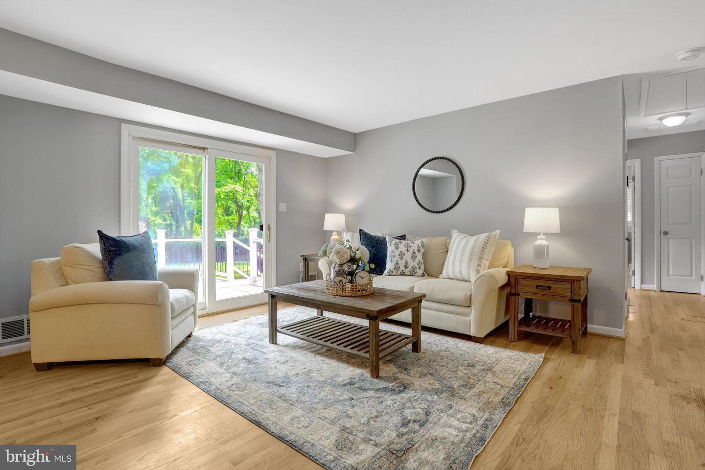 7631 KINGSBURY RD, ALEXANDRIA, Virginia 22315, 4 Bedrooms Bedrooms, ,2 BathroomsBathrooms,Residential,For sale,7631 KINGSBURY RD,VAFX2242784 MLS # VAFX2242784