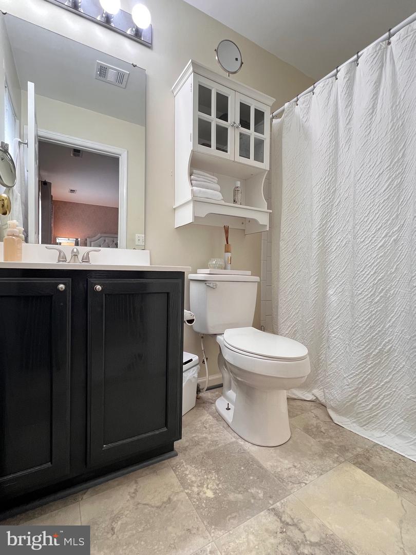 7884 SEAFARER WAY, LORTON, Virginia 22079, 3 Bedrooms Bedrooms, ,3 BathroomsBathrooms,Residential,For sale,7884 SEAFARER WAY,VAFX2242790 MLS # VAFX2242790