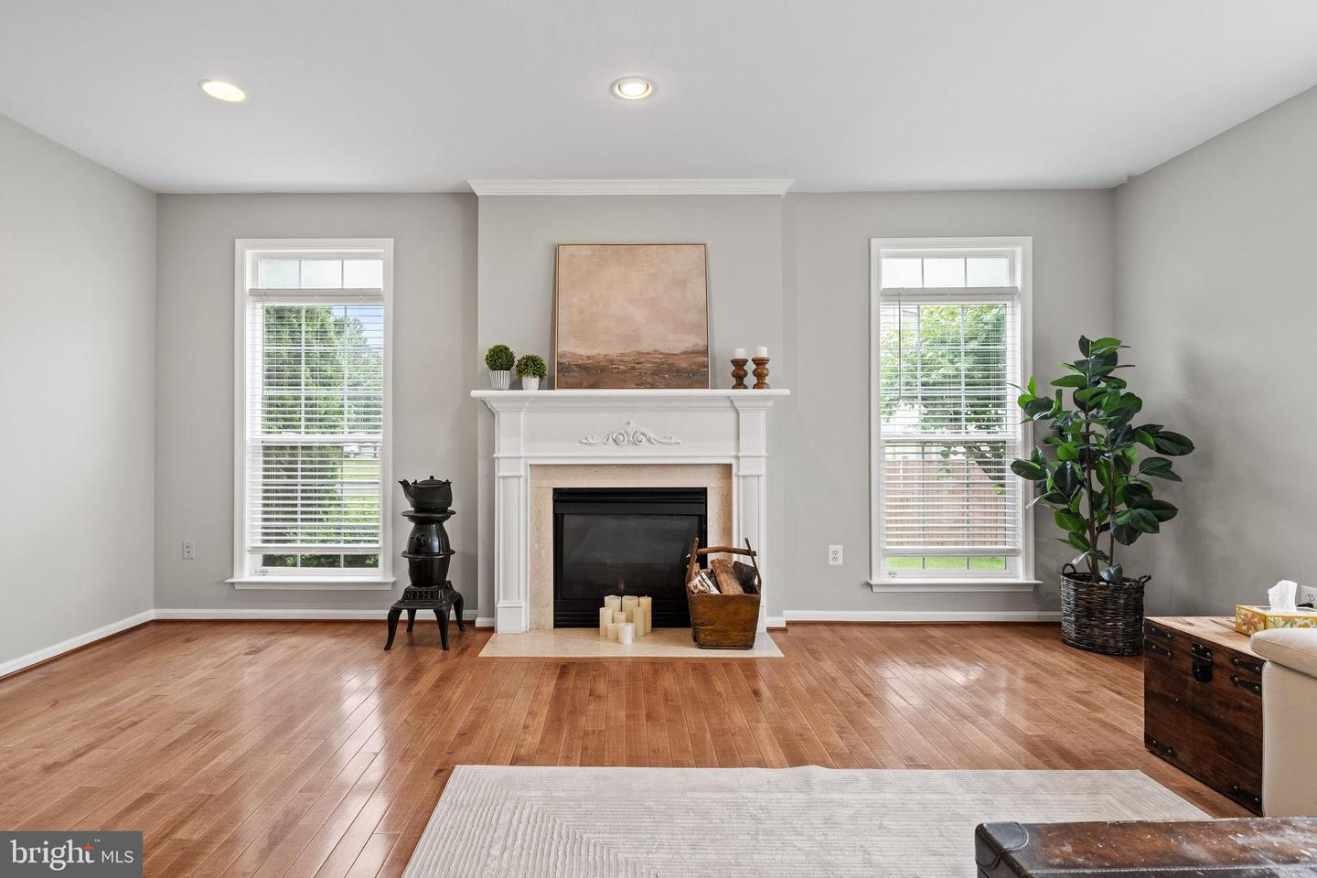 10000 UMBRELLA PL, NOKESVILLE, Virginia 20181, 5 Bedrooms Bedrooms, ,4 BathroomsBathrooms,Residential,For sale,10000 UMBRELLA PL,VAPW2095426 MLS # VAPW2095426