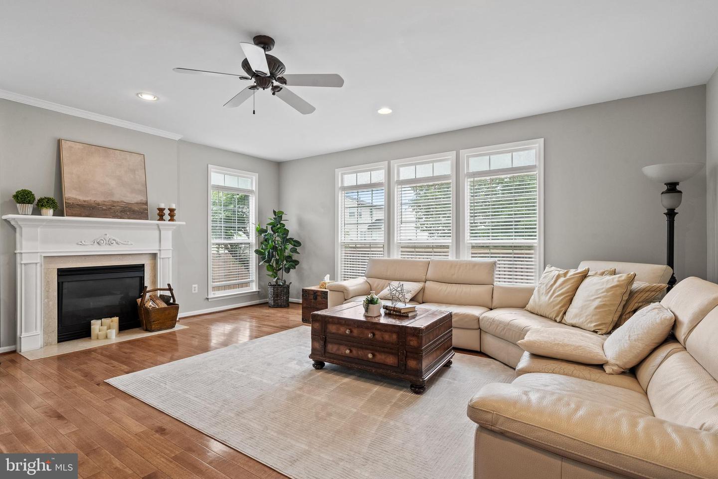 10000 UMBRELLA PL, NOKESVILLE, Virginia 20181, 5 Bedrooms Bedrooms, ,4 BathroomsBathrooms,Residential,For sale,10000 UMBRELLA PL,VAPW2095426 MLS # VAPW2095426