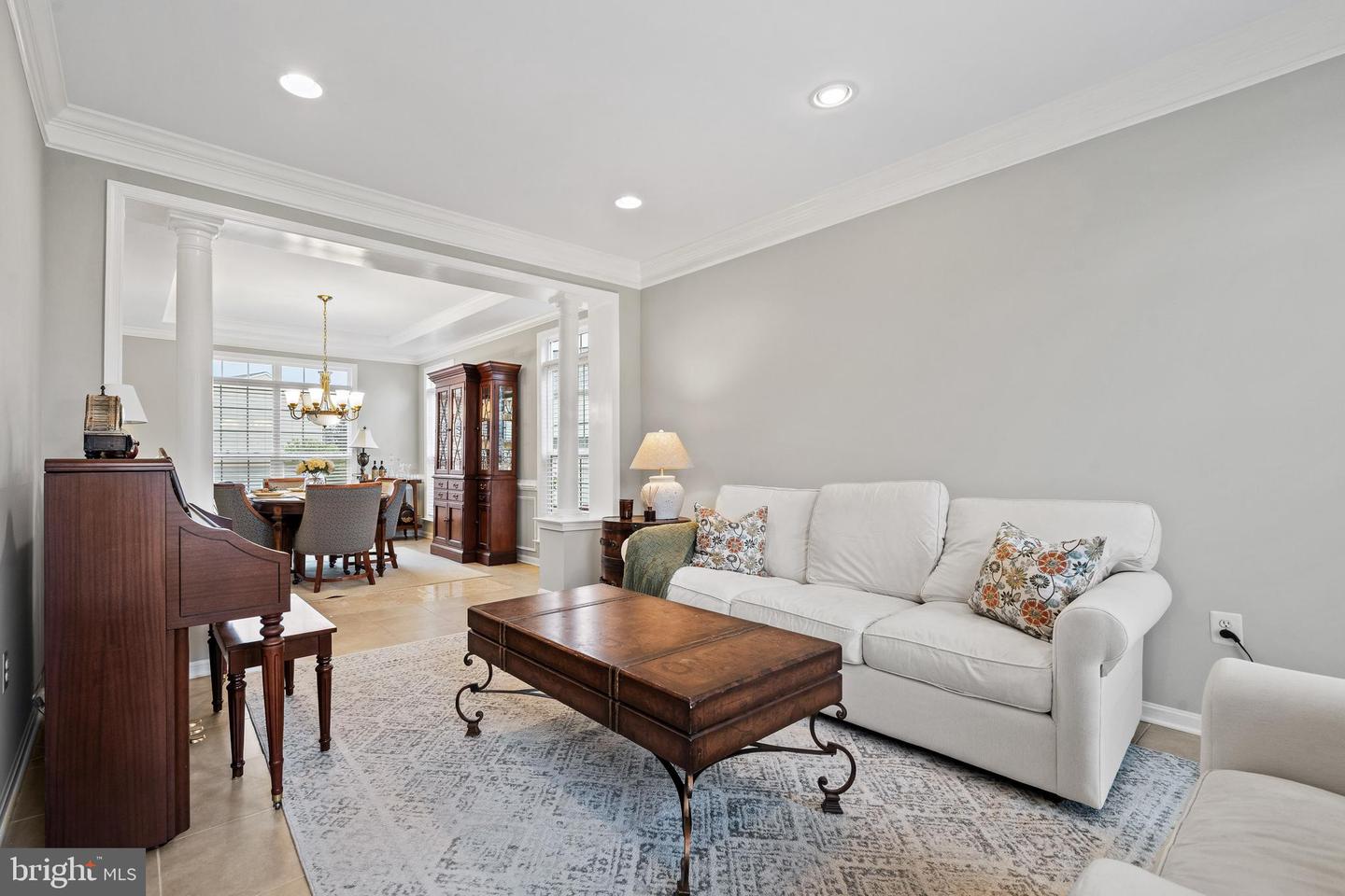 10000 UMBRELLA PL, NOKESVILLE, Virginia 20181, 5 Bedrooms Bedrooms, ,4 BathroomsBathrooms,Residential,For sale,10000 UMBRELLA PL,VAPW2095426 MLS # VAPW2095426