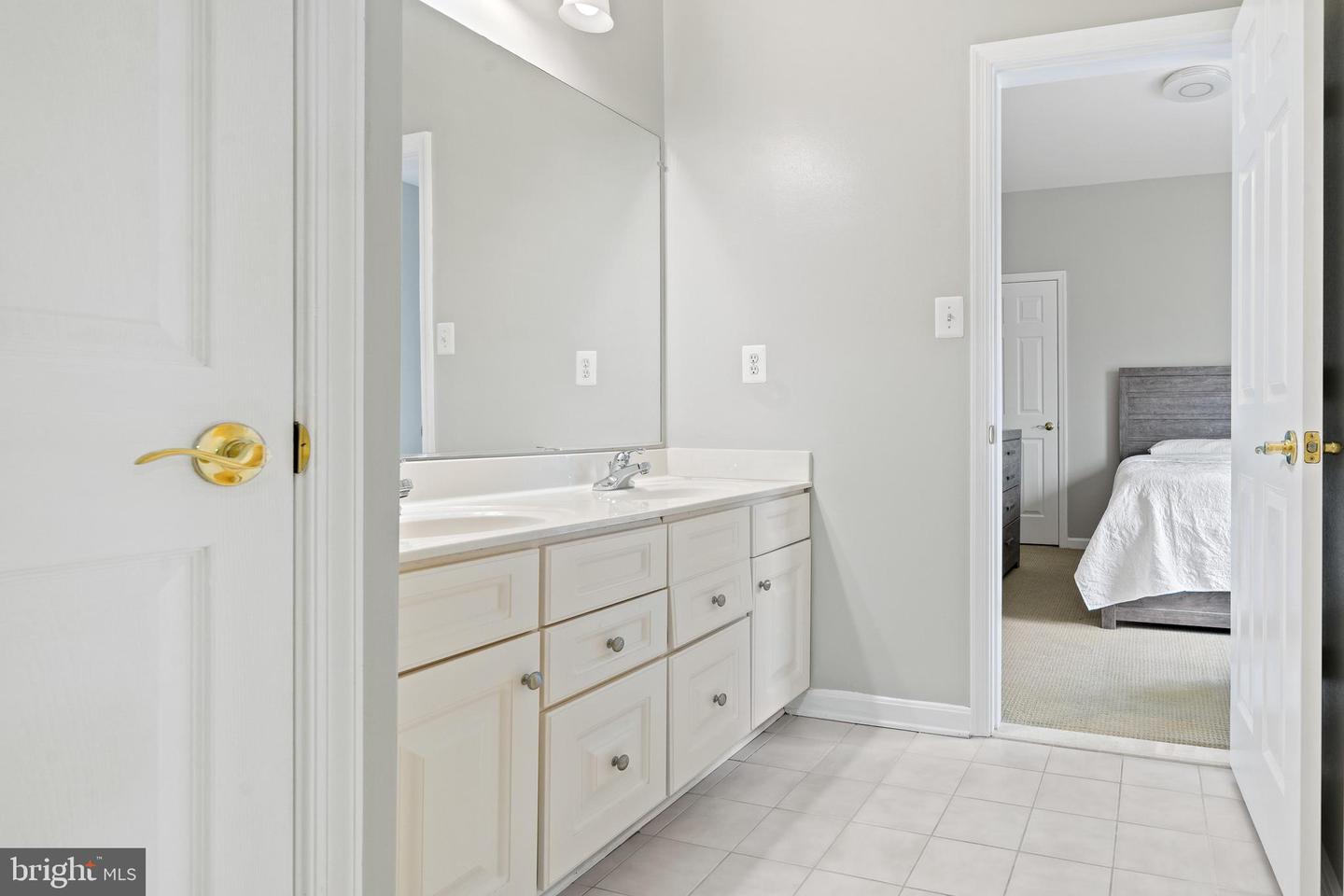 10000 UMBRELLA PL, NOKESVILLE, Virginia 20181, 5 Bedrooms Bedrooms, ,4 BathroomsBathrooms,Residential,For sale,10000 UMBRELLA PL,VAPW2095426 MLS # VAPW2095426