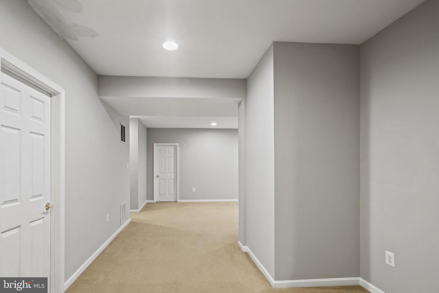 10000 UMBRELLA PL, NOKESVILLE, Virginia 20181, 5 Bedrooms Bedrooms, ,4 BathroomsBathrooms,Residential,For sale,10000 UMBRELLA PL,VAPW2095426 MLS # VAPW2095426