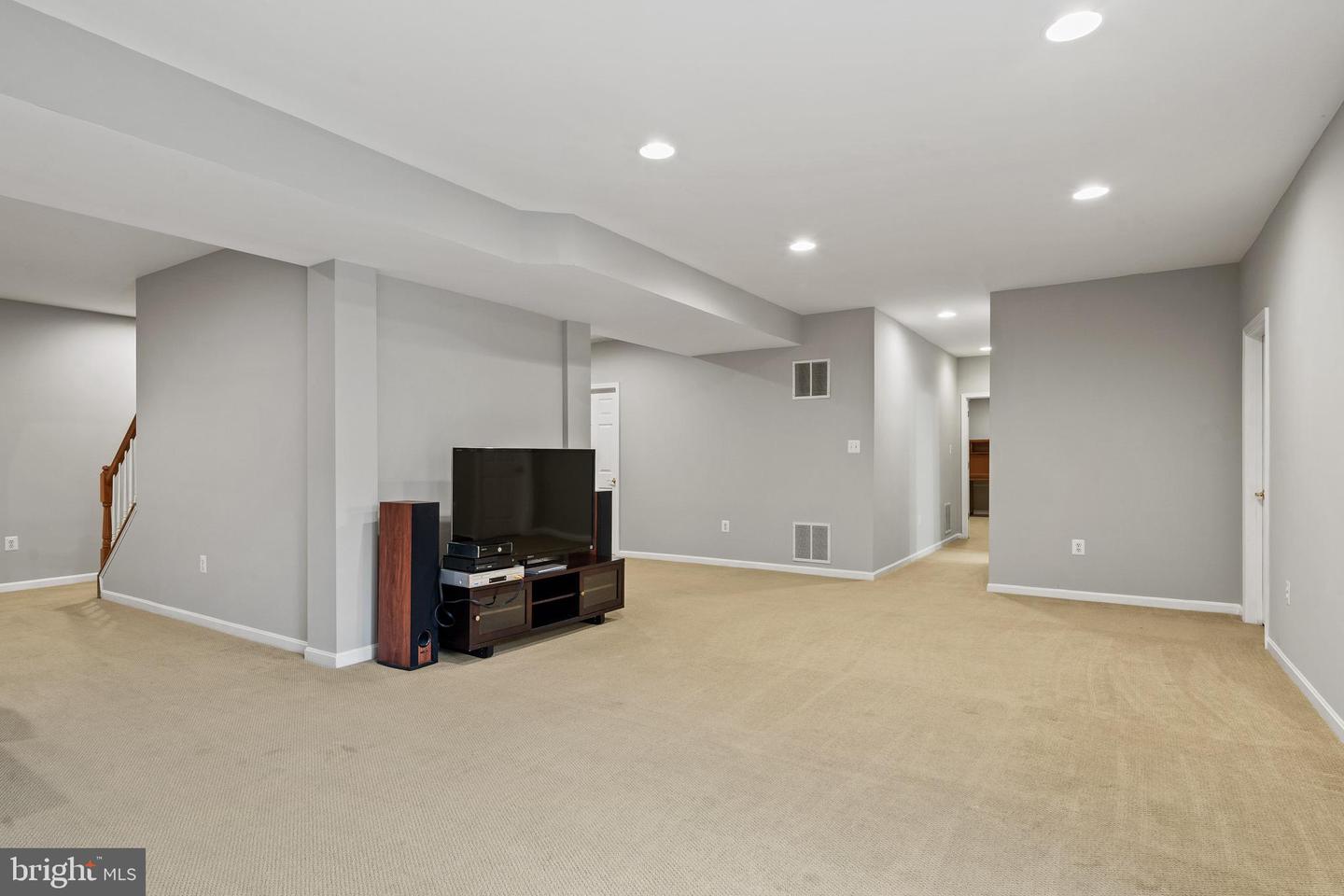 10000 UMBRELLA PL, NOKESVILLE, Virginia 20181, 5 Bedrooms Bedrooms, ,4 BathroomsBathrooms,Residential,For sale,10000 UMBRELLA PL,VAPW2095426 MLS # VAPW2095426