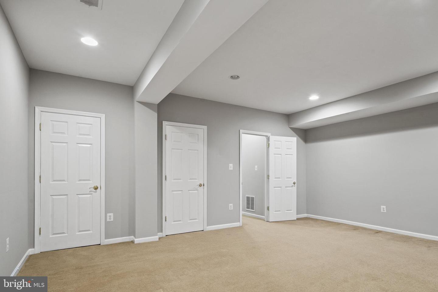 10000 UMBRELLA PL, NOKESVILLE, Virginia 20181, 5 Bedrooms Bedrooms, ,4 BathroomsBathrooms,Residential,For sale,10000 UMBRELLA PL,VAPW2095426 MLS # VAPW2095426