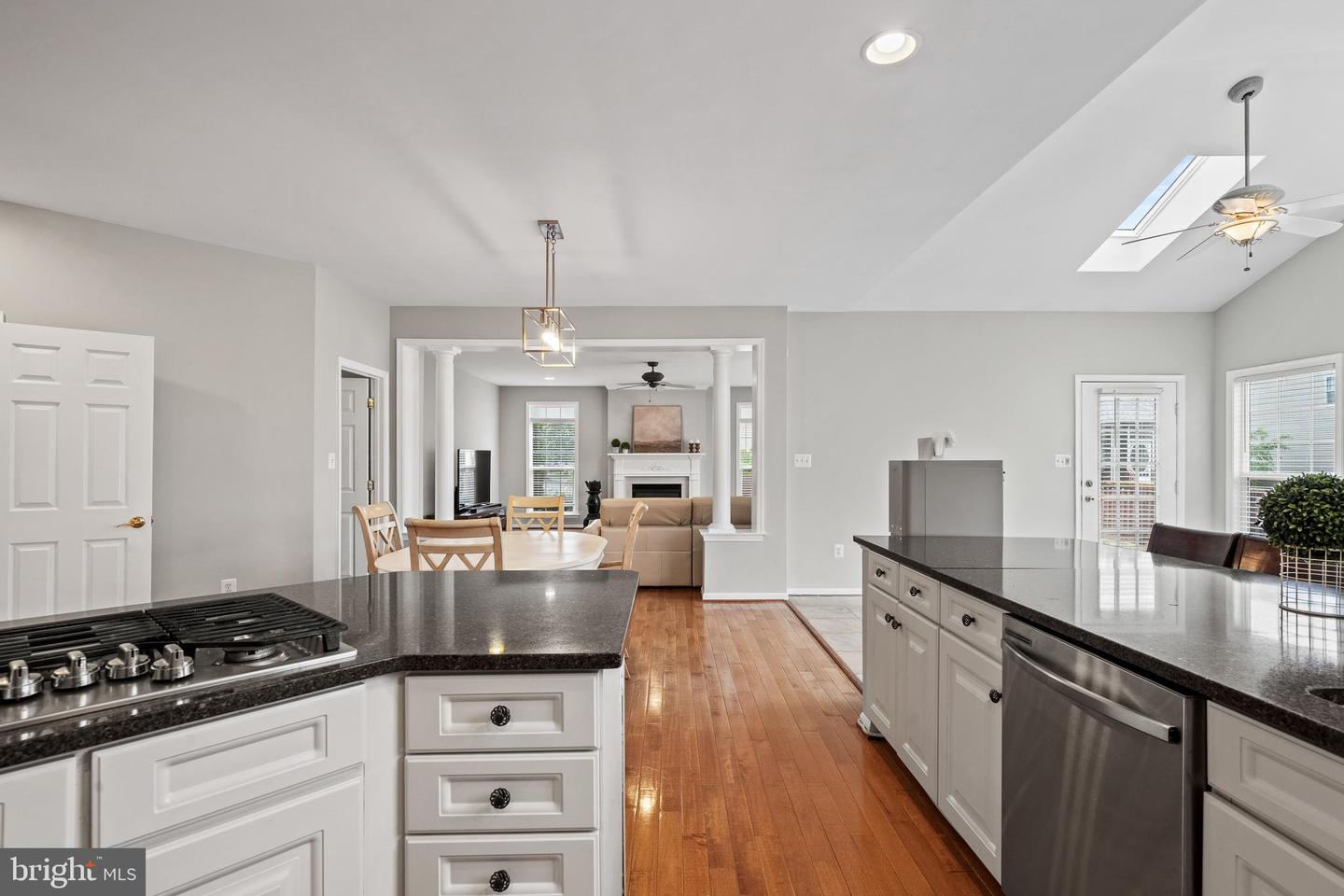 10000 UMBRELLA PL, NOKESVILLE, Virginia 20181, 5 Bedrooms Bedrooms, ,4 BathroomsBathrooms,Residential,For sale,10000 UMBRELLA PL,VAPW2095426 MLS # VAPW2095426