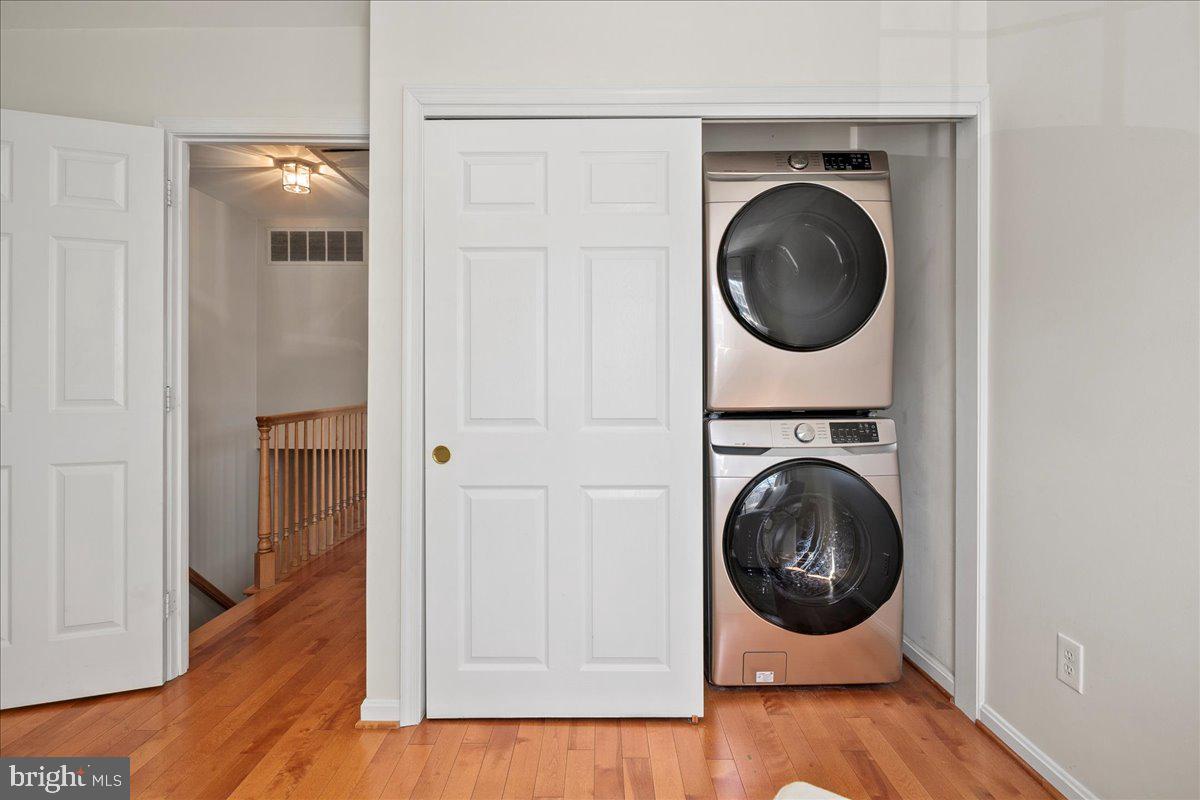 6711 WASHINGTON BLVD #I, ARLINGTON, Virginia 22213, 2 Bedrooms Bedrooms, ,1 BathroomBathrooms,Residential,For sale,6711 WASHINGTON BLVD #I,VAAR2058086 MLS # VAAR2058086