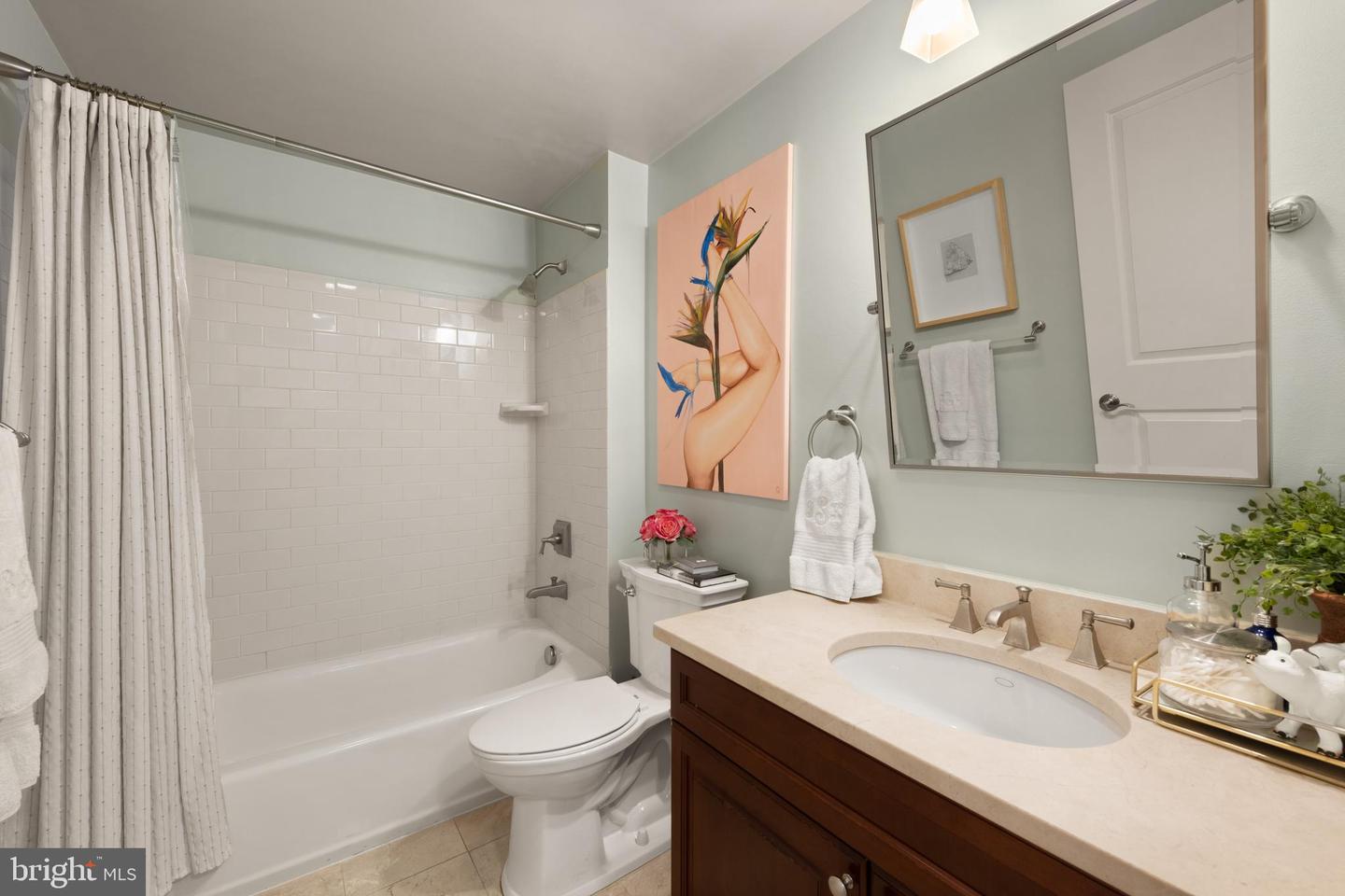 1830 JEFFERSON PL NW #7, WASHINGTON, District Of Columbia 20036, 2 Bedrooms Bedrooms, ,2 BathroomsBathrooms,Residential,For sale,1830 JEFFERSON PL NW #7,DCDC2202180 MLS # DCDC2202180