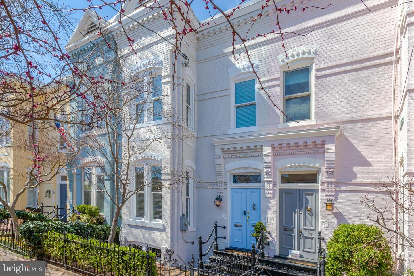 230 N SAINT ASAPH ST, ALEXANDRIA, Virginia 22314, 2 Bedrooms Bedrooms, ,2 BathroomsBathrooms,Residential,For sale,230 N SAINT ASAPH ST,VAAX2045652 MLS # VAAX2045652