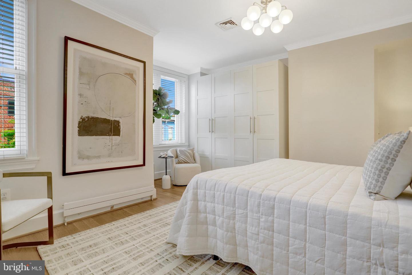 230 N SAINT ASAPH ST, ALEXANDRIA, Virginia 22314, 2 Bedrooms Bedrooms, ,2 BathroomsBathrooms,Residential,For sale,230 N SAINT ASAPH ST,VAAX2045652 MLS # VAAX2045652